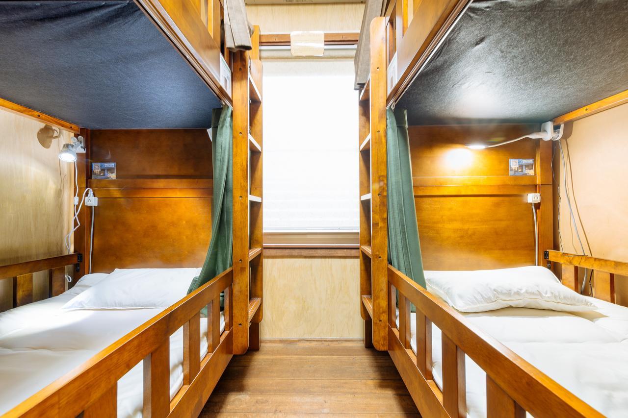 Guest House Enishi Toyama Station Εξωτερικό φωτογραφία