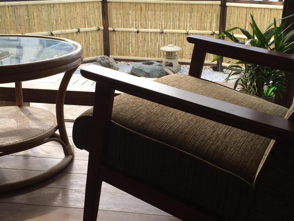 Guest House Enishi Toyama Station Εξωτερικό φωτογραφία